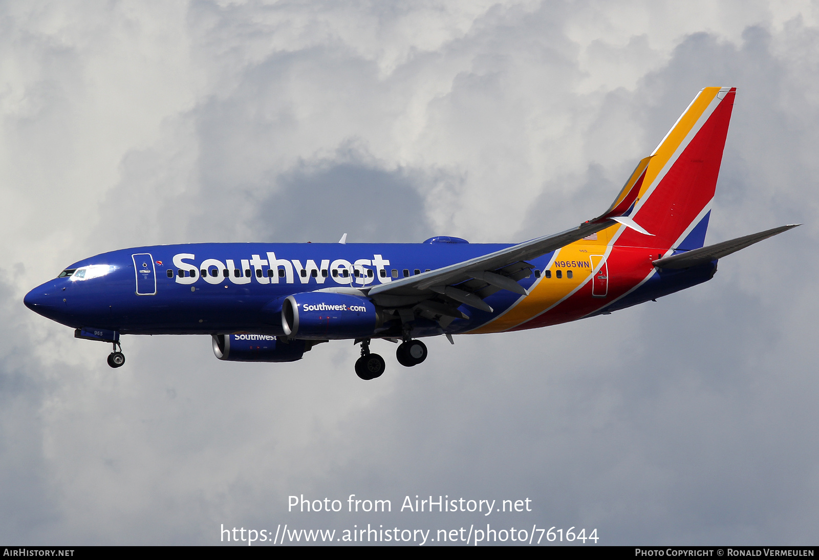 Aircraft Photo of N965WN | Boeing 737-7H4 | Southwest Airlines | AirHistory.net #761644