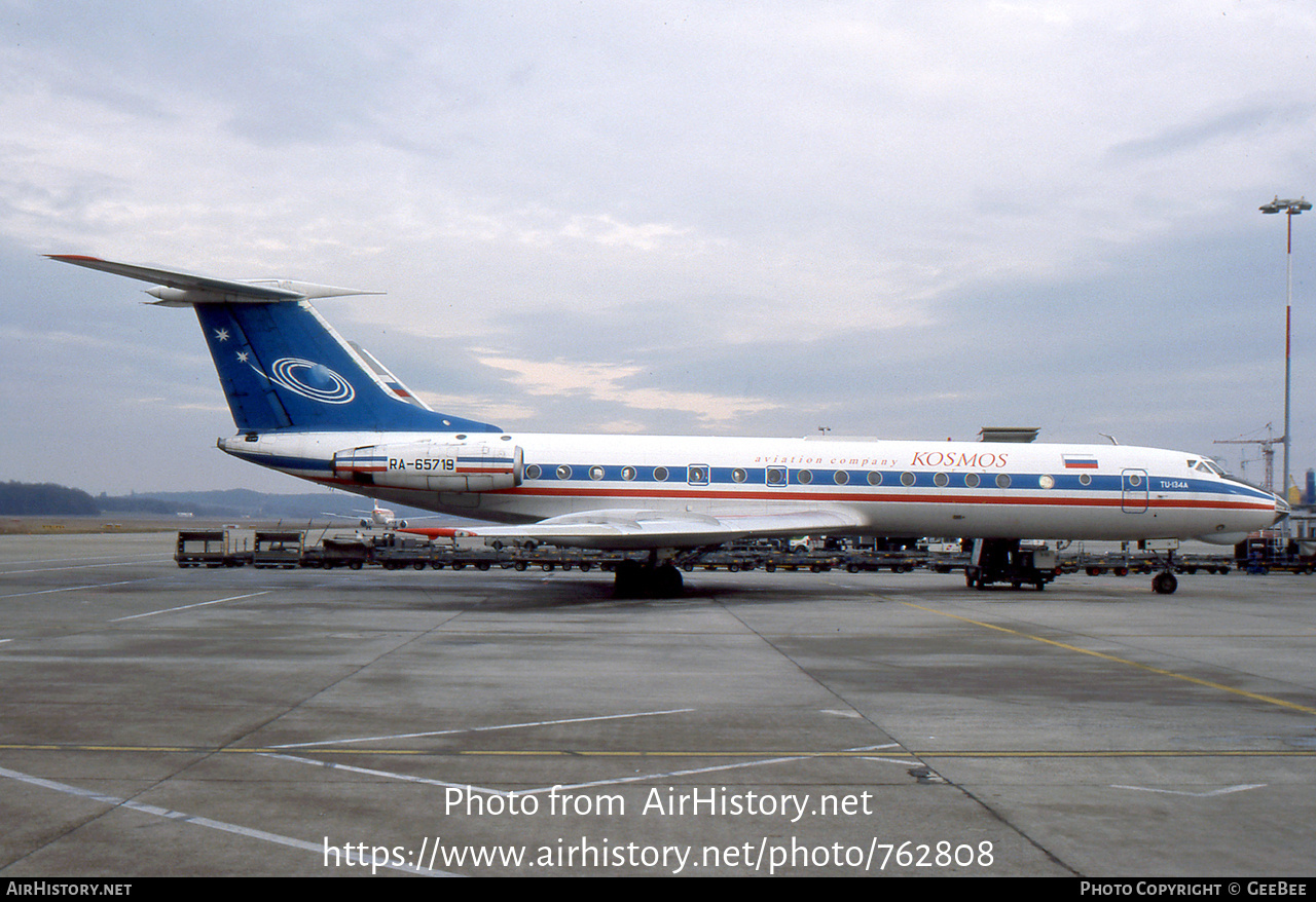 Aircraft Photo of RA-65719 | Tupolev Tu-134AK | Kosmos Airlines | AirHistory.net #762808