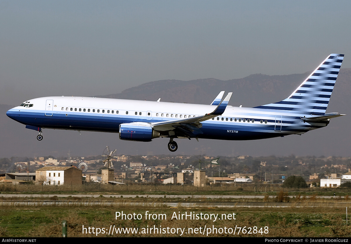 Aircraft Photo of N737M | Boeing 737-8EQ BBJ2 | AirHistory.net #762848