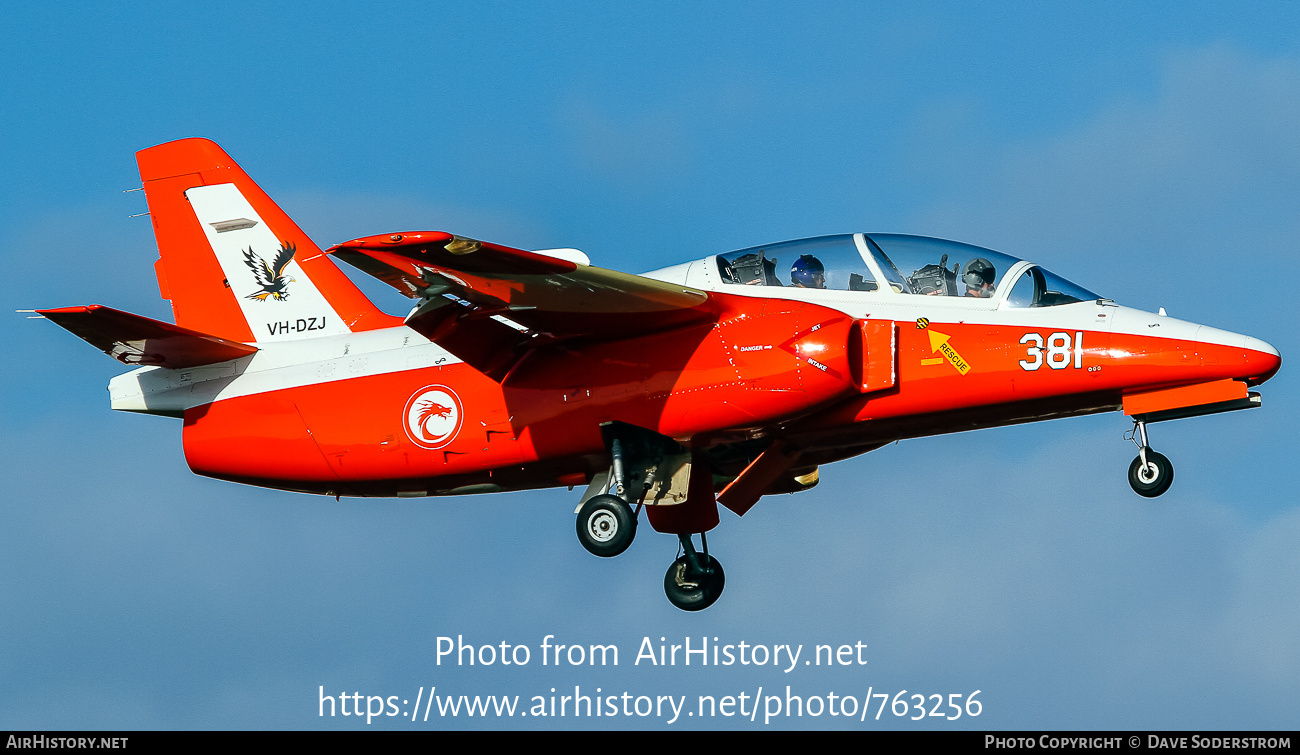 Aircraft Photo of VH-DZJ / 381 | SIAI-Marchetti S-211 | Singapore - Air Force | AirHistory.net #763256