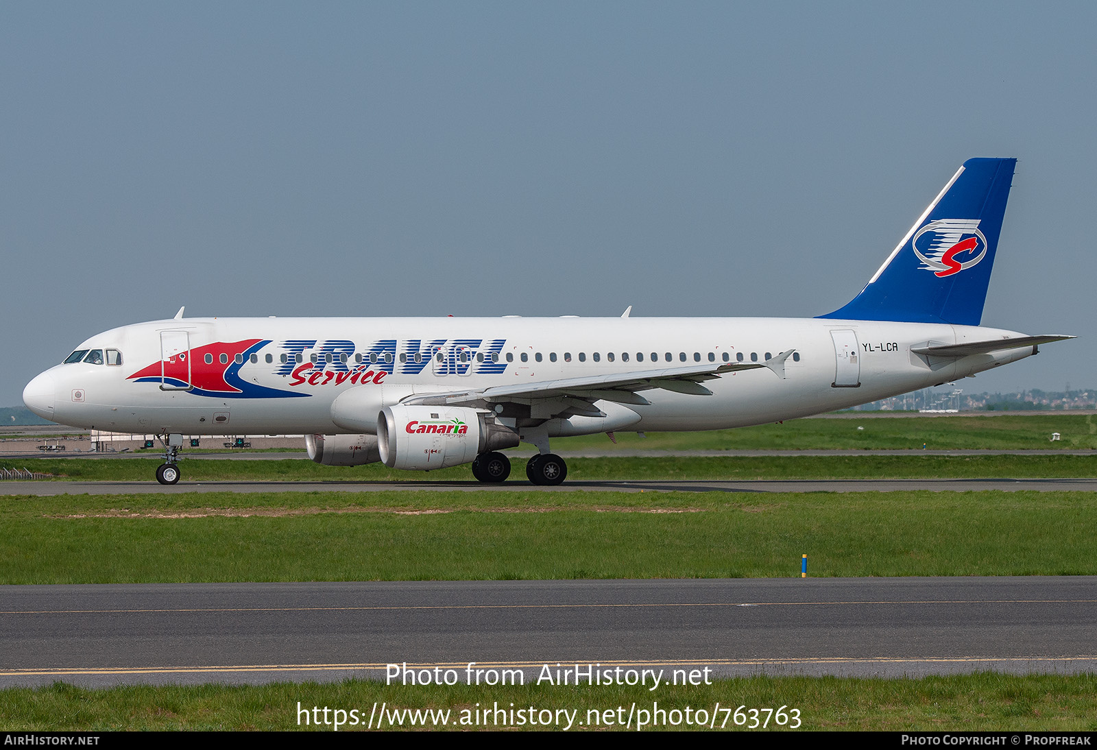 Aircraft Photo of YL-LCA | Airbus A320-211 | Travel Service | AirHistory.net #763763