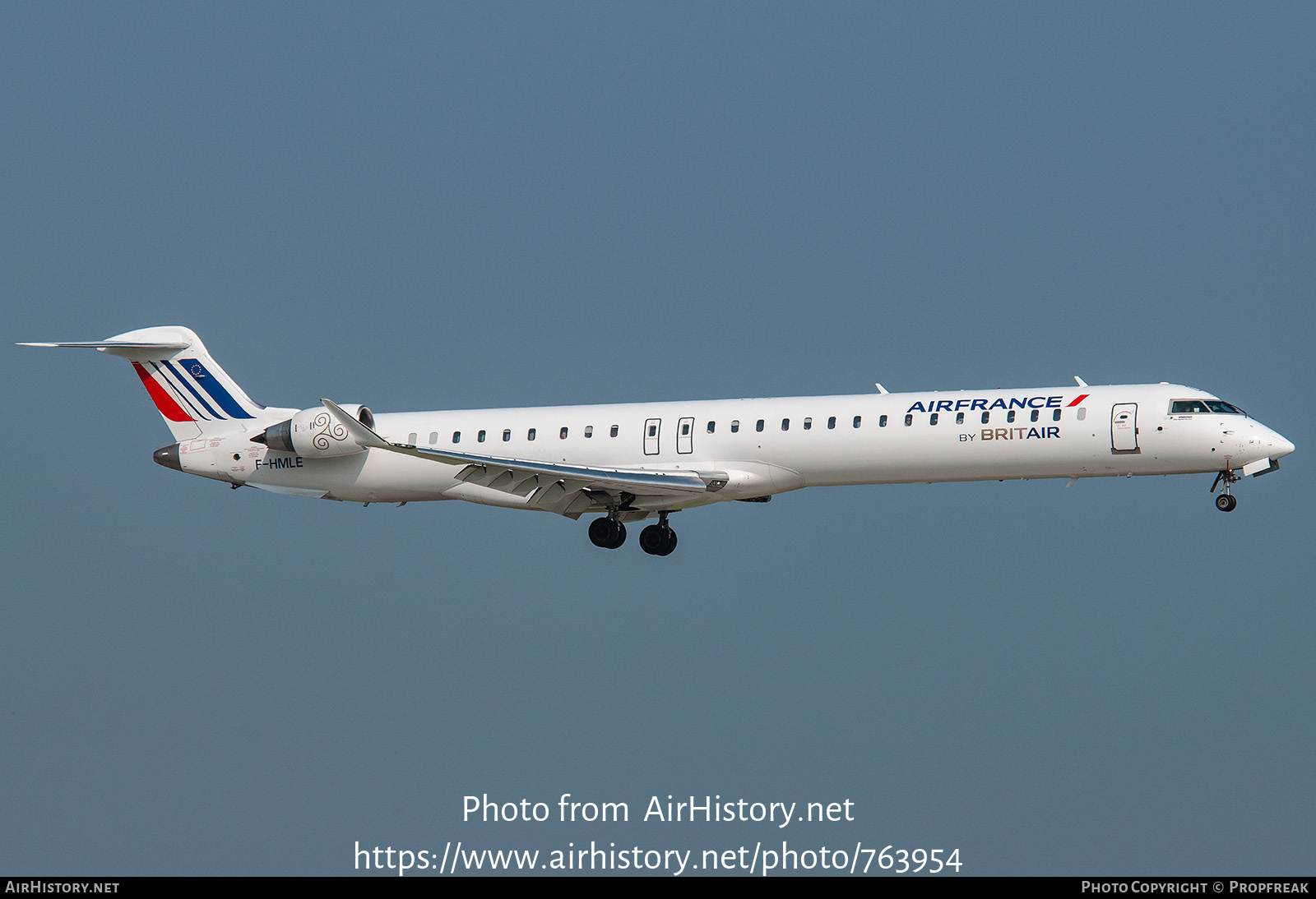 Aircraft Photo of F-HMLE | Bombardier CRJ-1000EL NG (CL-600-2E25) | Air France | AirHistory.net #763954