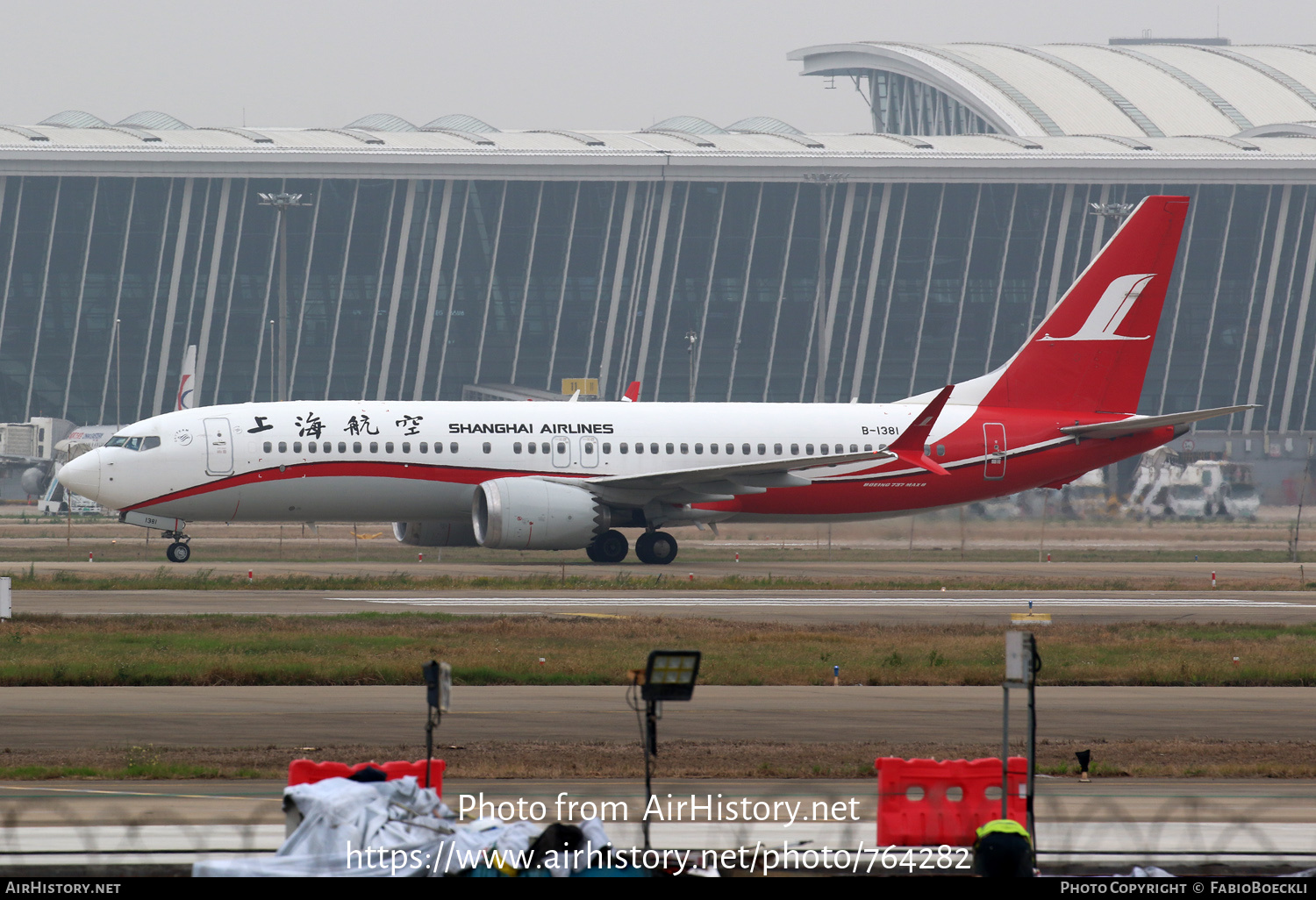 Aircraft Photo of B-1381 | Boeing 737-8 Max 8 | Shanghai Airlines | AirHistory.net #764282