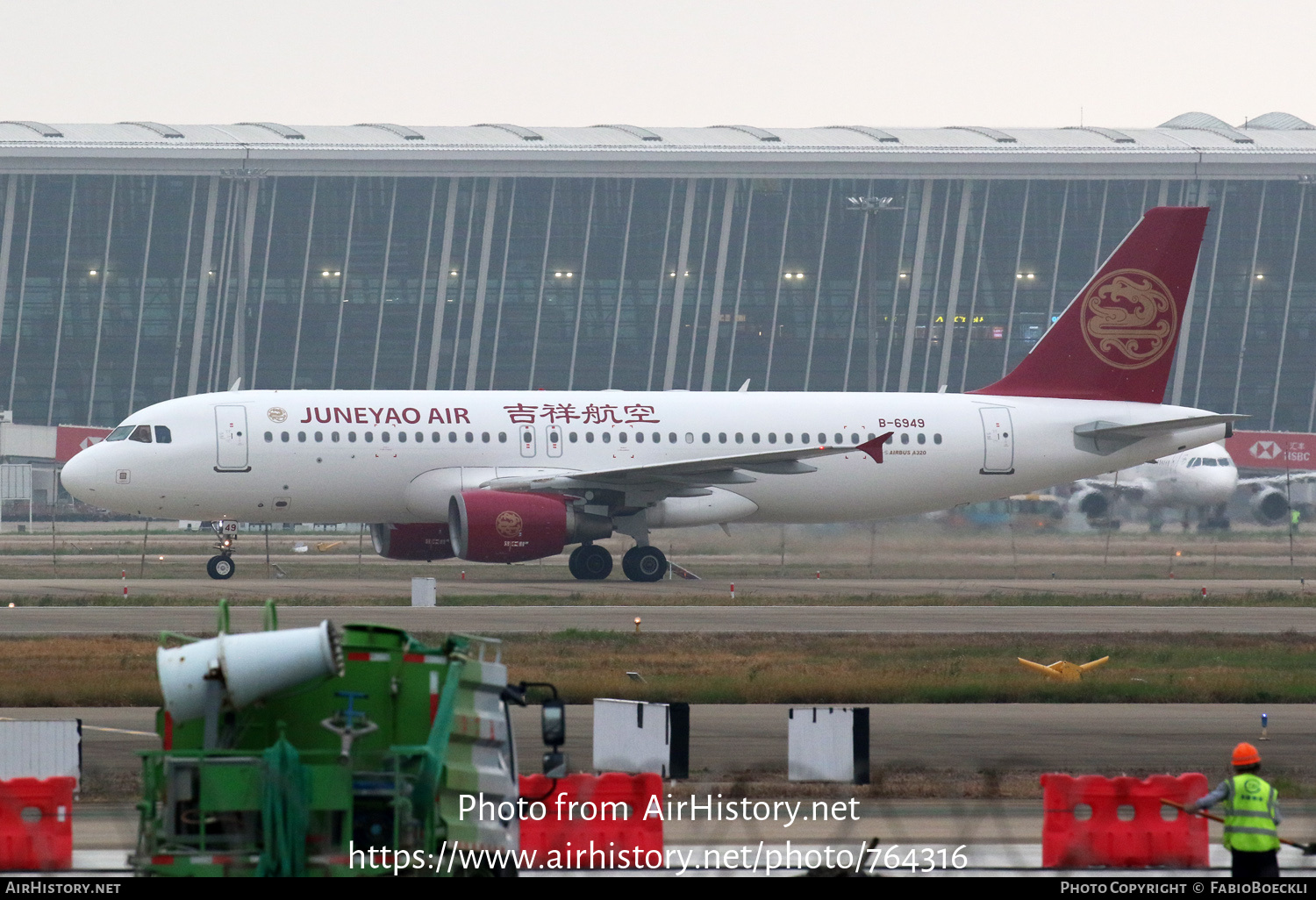 Aircraft Photo of B-6949 | Airbus A320-214 | Juneyao Airlines | AirHistory.net #764316