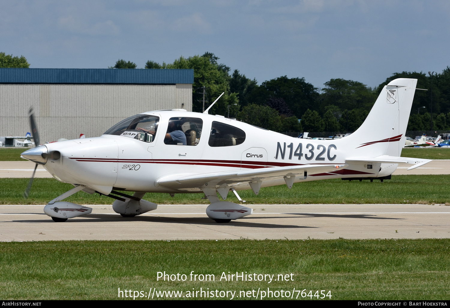 Aircraft Photo of N1432C | Cirrus SR-20 G1 | AirHistory.net #764454