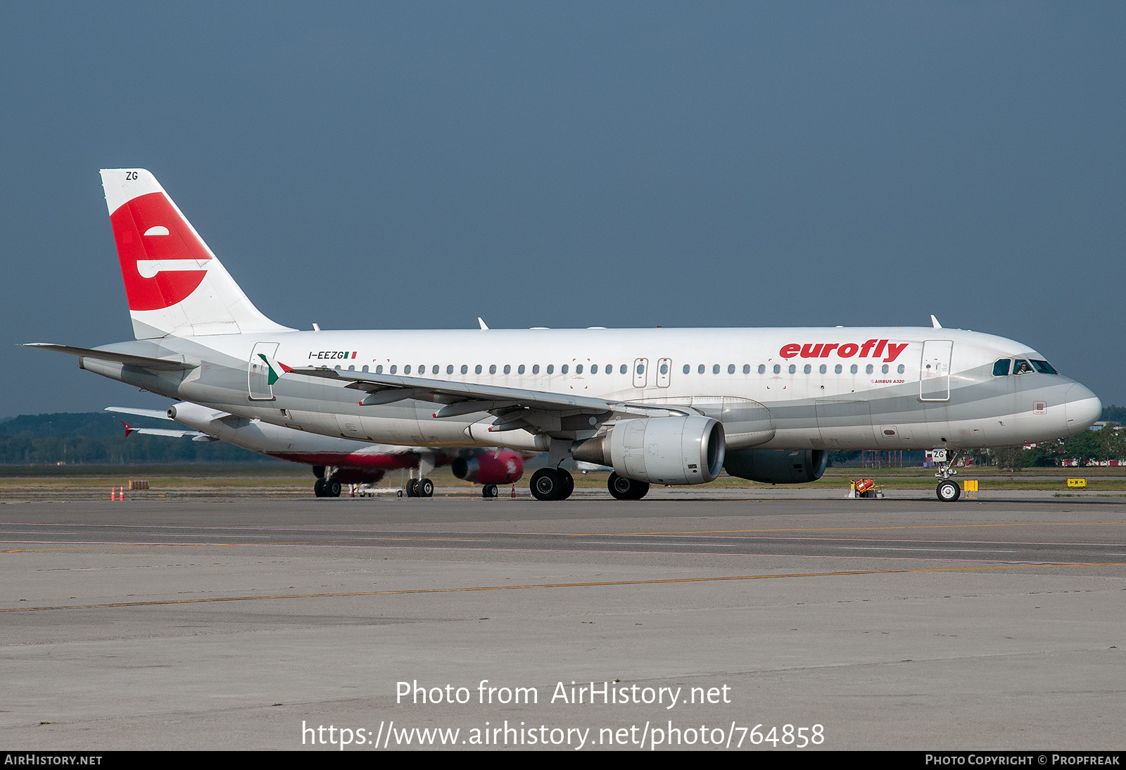 Aircraft Photo of I-EEZG | Airbus A320-214 | Eurofly | AirHistory.net #764858