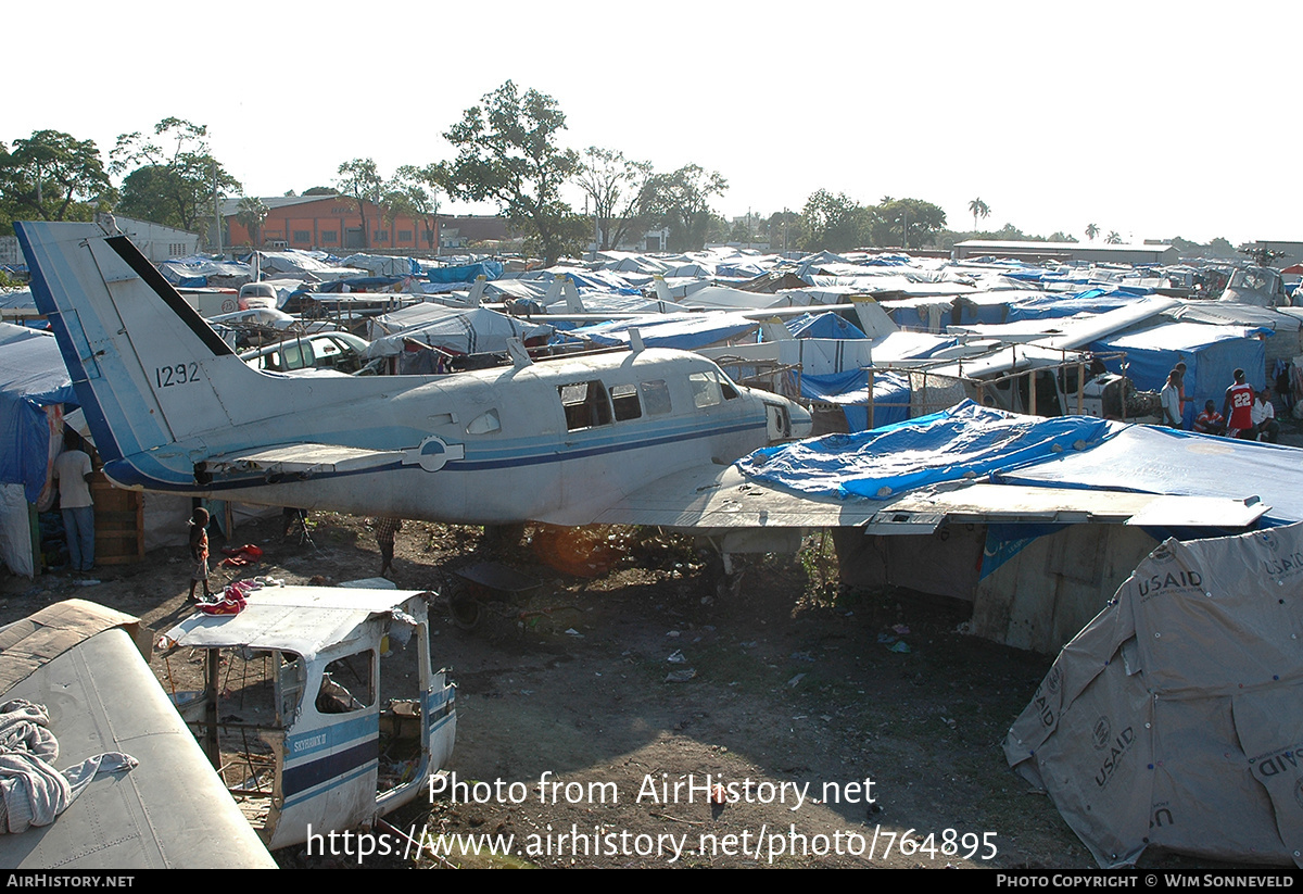 Aircraft Photo of 1292 | Beech 65-80 Queen Air | Haiti - Air Force | AirHistory.net #764895