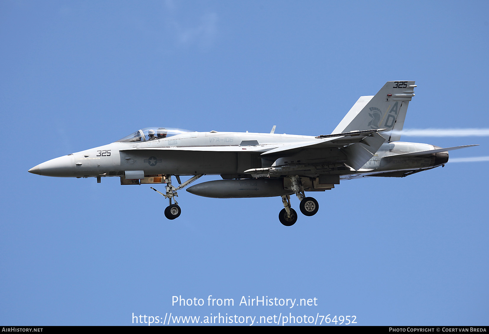 Aircraft Photo of 163429 | McDonnell Douglas F/A-18C Hornet | USA - Navy | AirHistory.net #764952