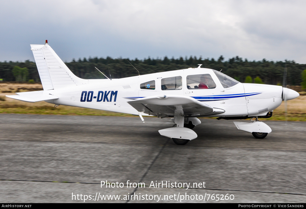 Aircraft Photo of OO-DKM | Piper PA-28-181 Cherokee Archer II | Vliegclub Grimbergen | AirHistory.net #765260