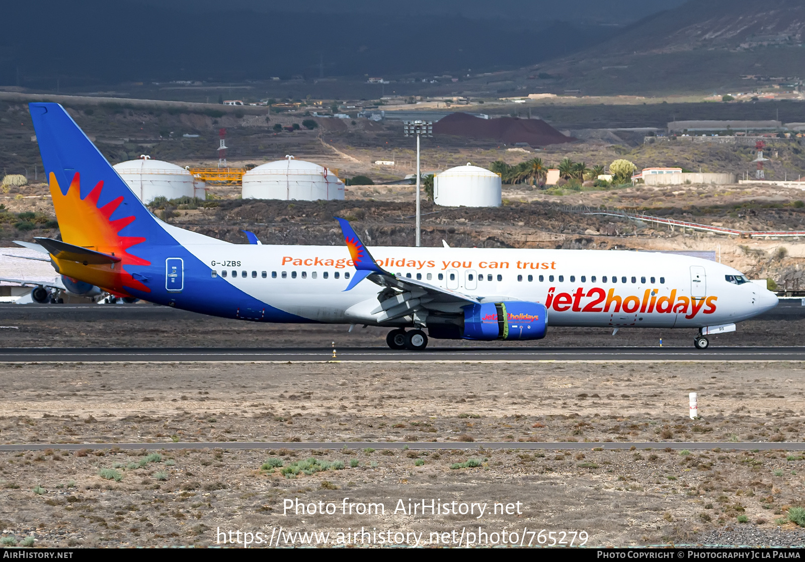 Aircraft Photo of G-JZBS | Boeing 737-800 | Jet2 Holidays | AirHistory.net #765279