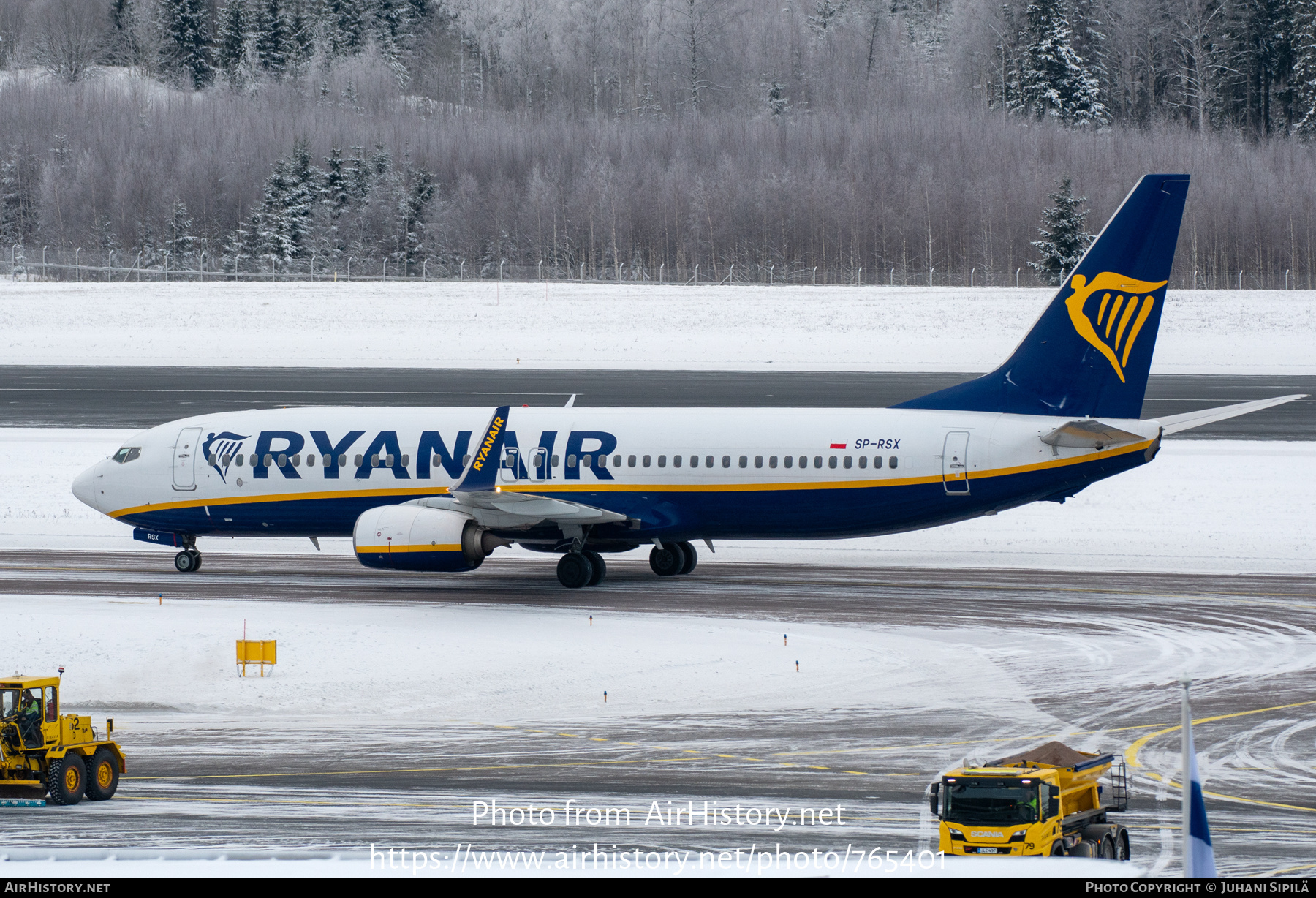 Aircraft Photo of SP-RSX | Boeing 737-800 | Ryanair | AirHistory.net #765401