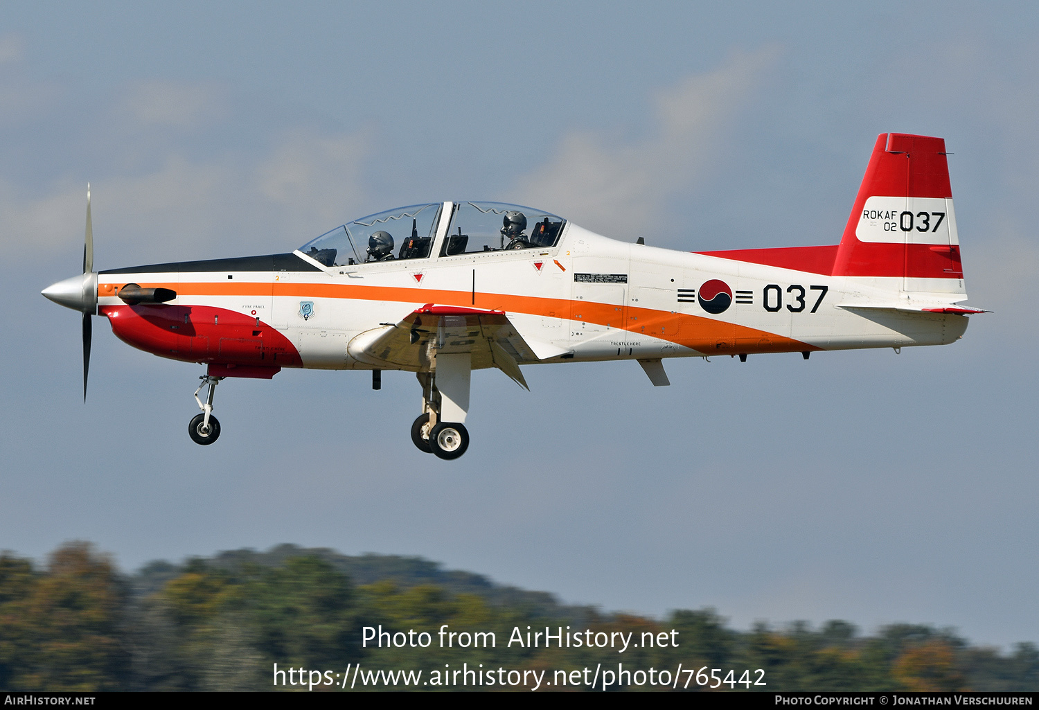 Aircraft Photo of 02-037 / 037 | Korea Aerospace KT-1 Woong-Bee | South Korea - Air Force | AirHistory.net #765442