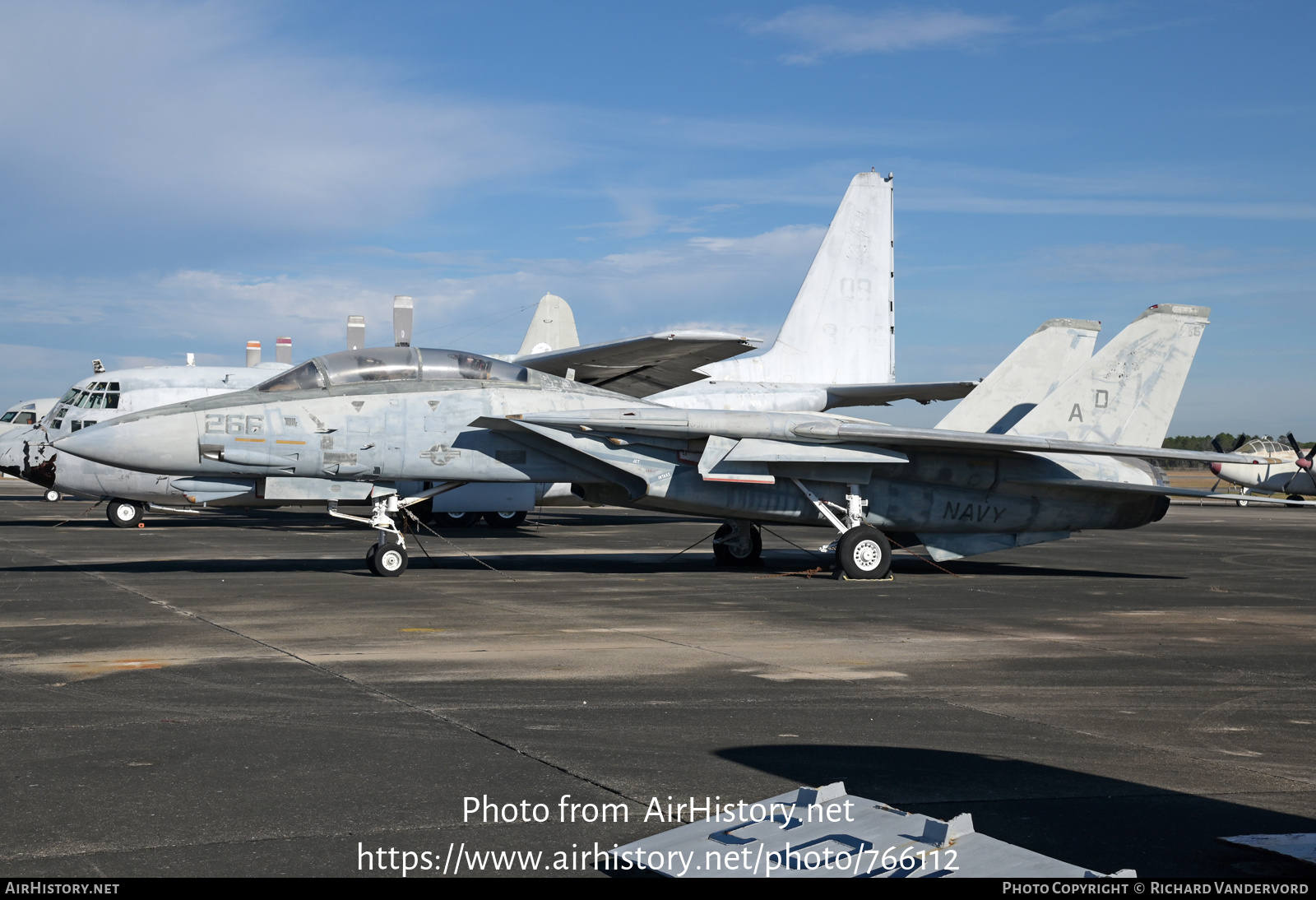 Aircraft Photo of 162710 | Grumman F-14A Tomcat | USA - Navy | AirHistory.net #766112