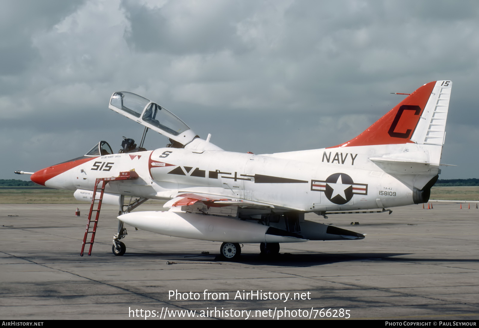 Aircraft Photo of 158109 | Douglas TA-4J Skyhawk | USA - Navy | AirHistory.net #766285