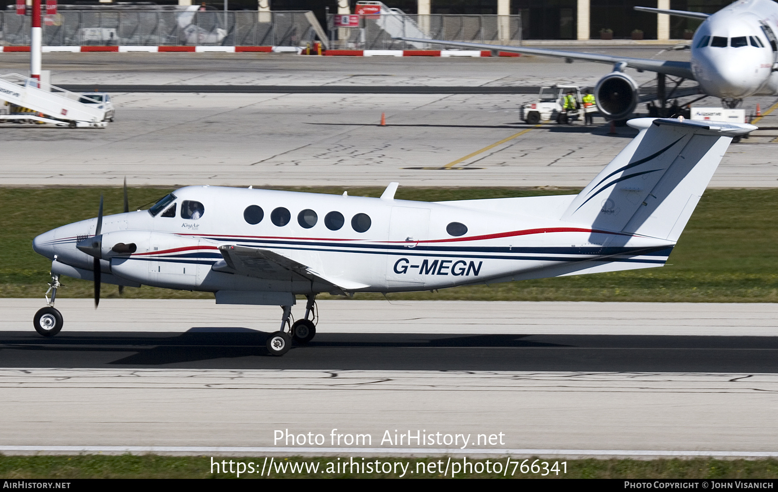 Aircraft Photo of G-MEGN | Beech B200 Super King Air | AirHistory.net #766341