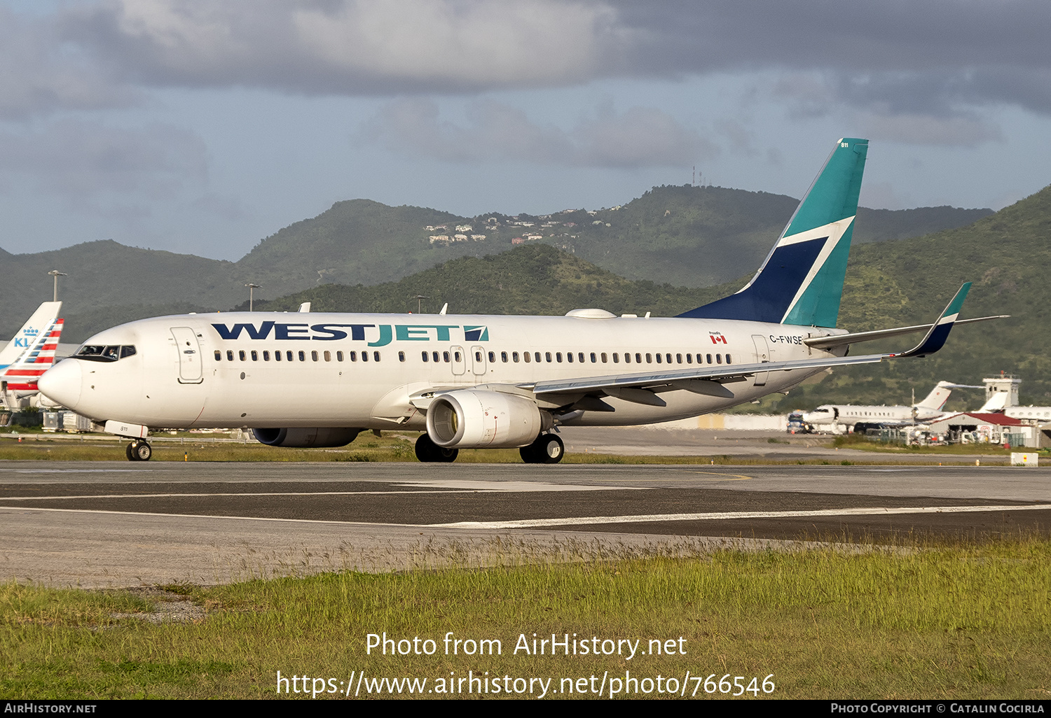 Aircraft Photo of C-FWSE | Boeing 737-8CT | WestJet | AirHistory.net #766546