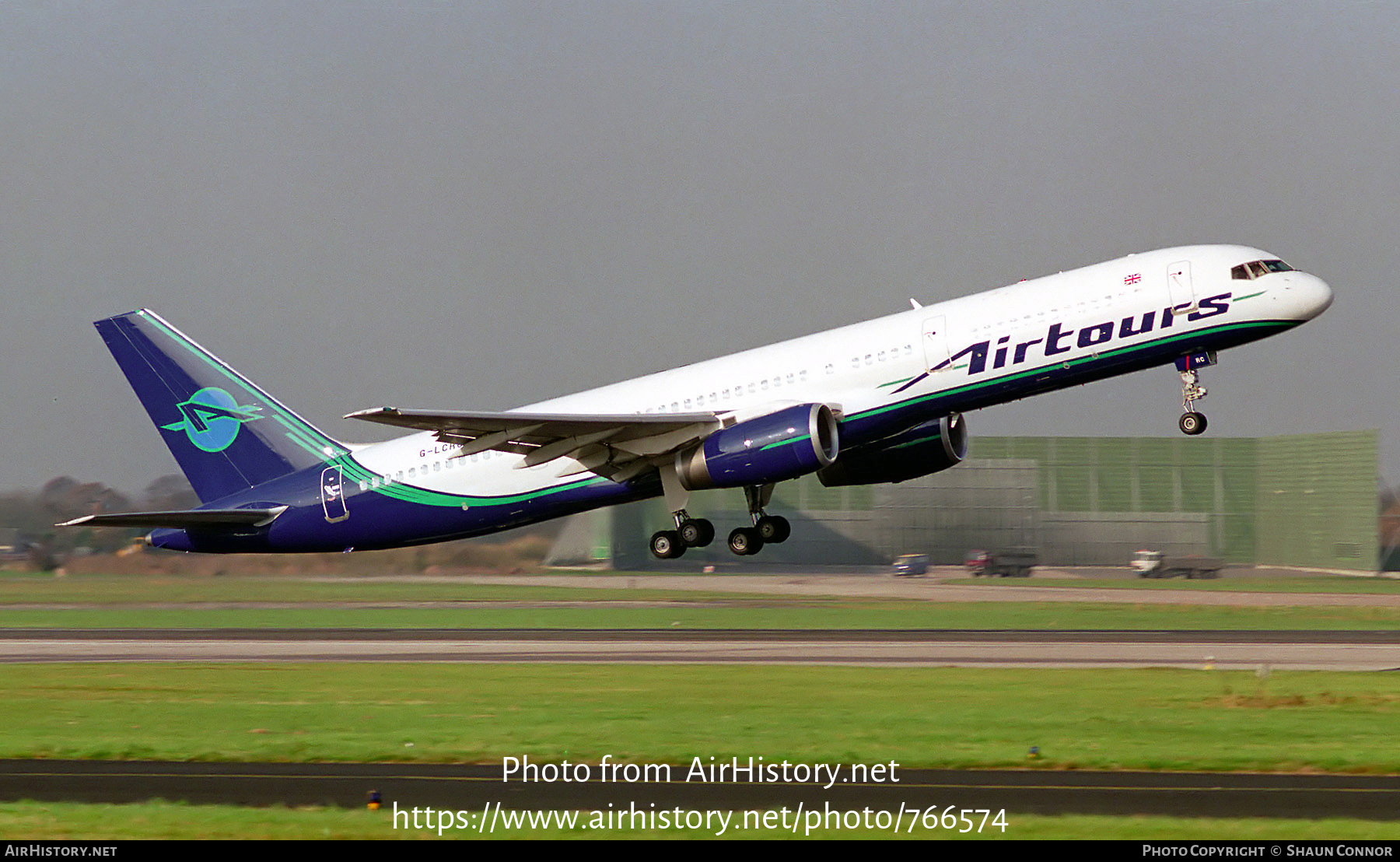 Aircraft Photo of G-LCRC | Boeing 757-23A | Airtours International | AirHistory.net #766574