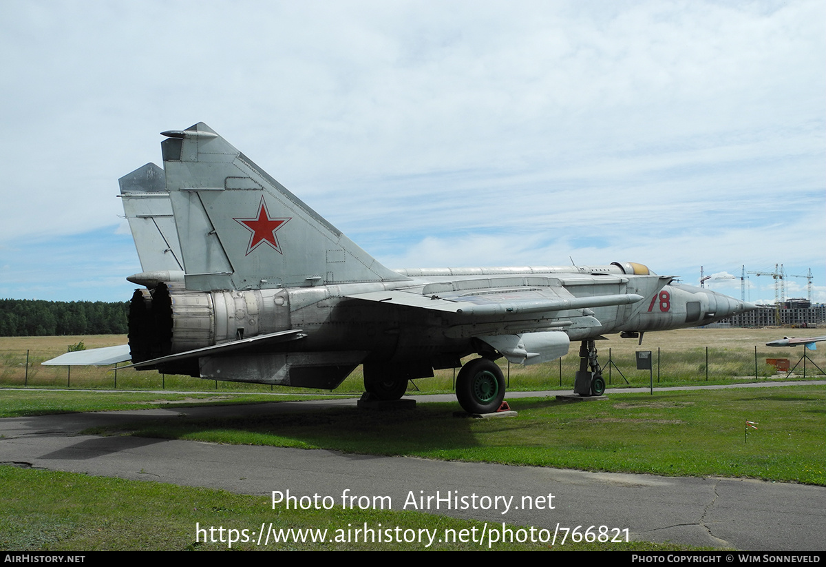 Aircraft Photo of 78 red | Mikoyan-Gurevich MiG-25BM | Belarus - Air Force | AirHistory.net #766821