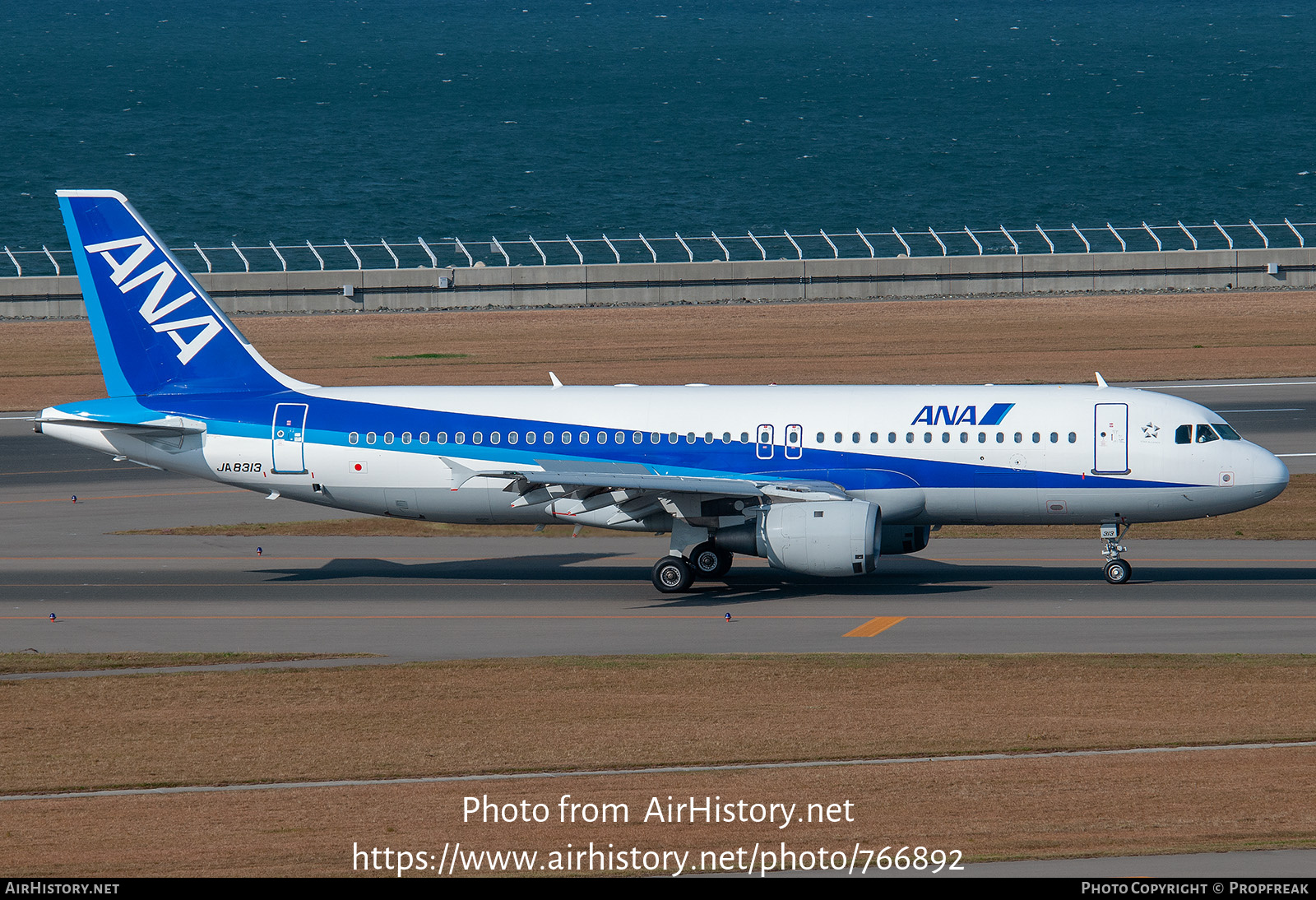 Aircraft Photo of JA8313 | Airbus A320-211 | All Nippon Airways - ANA | AirHistory.net #766892