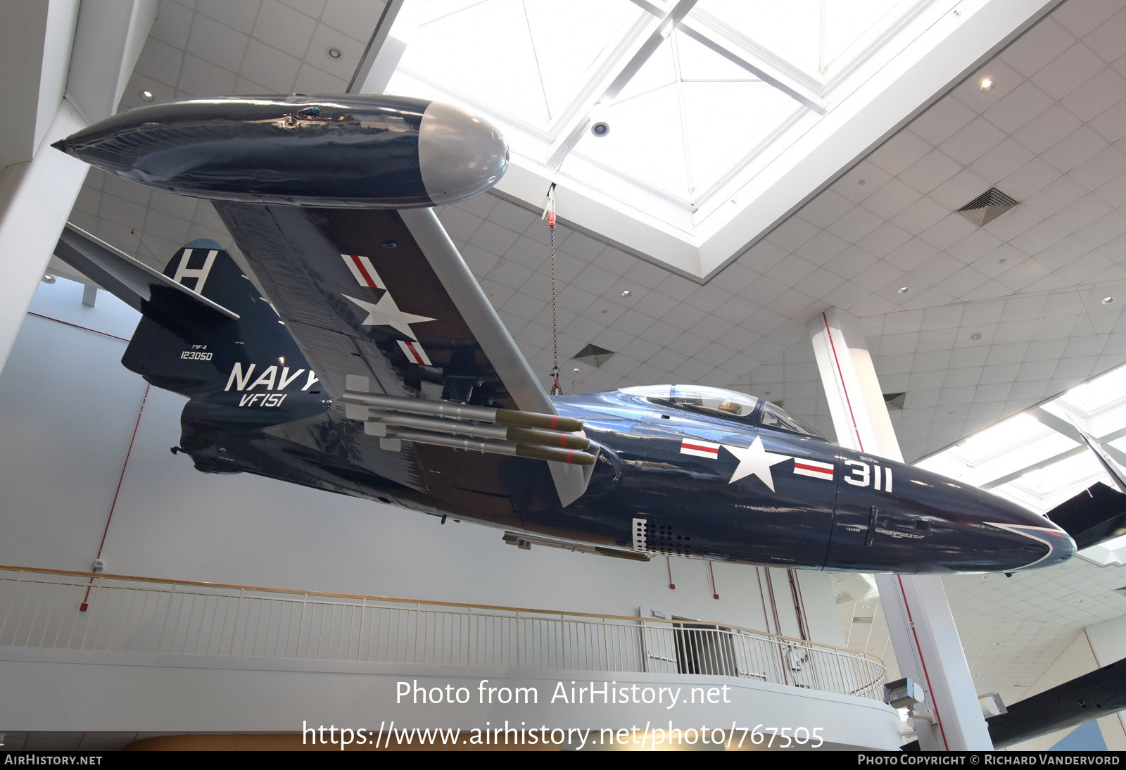 Aircraft Photo of 123050 | Grumman F9F-2 Panther | USA - Navy | AirHistory.net #767505