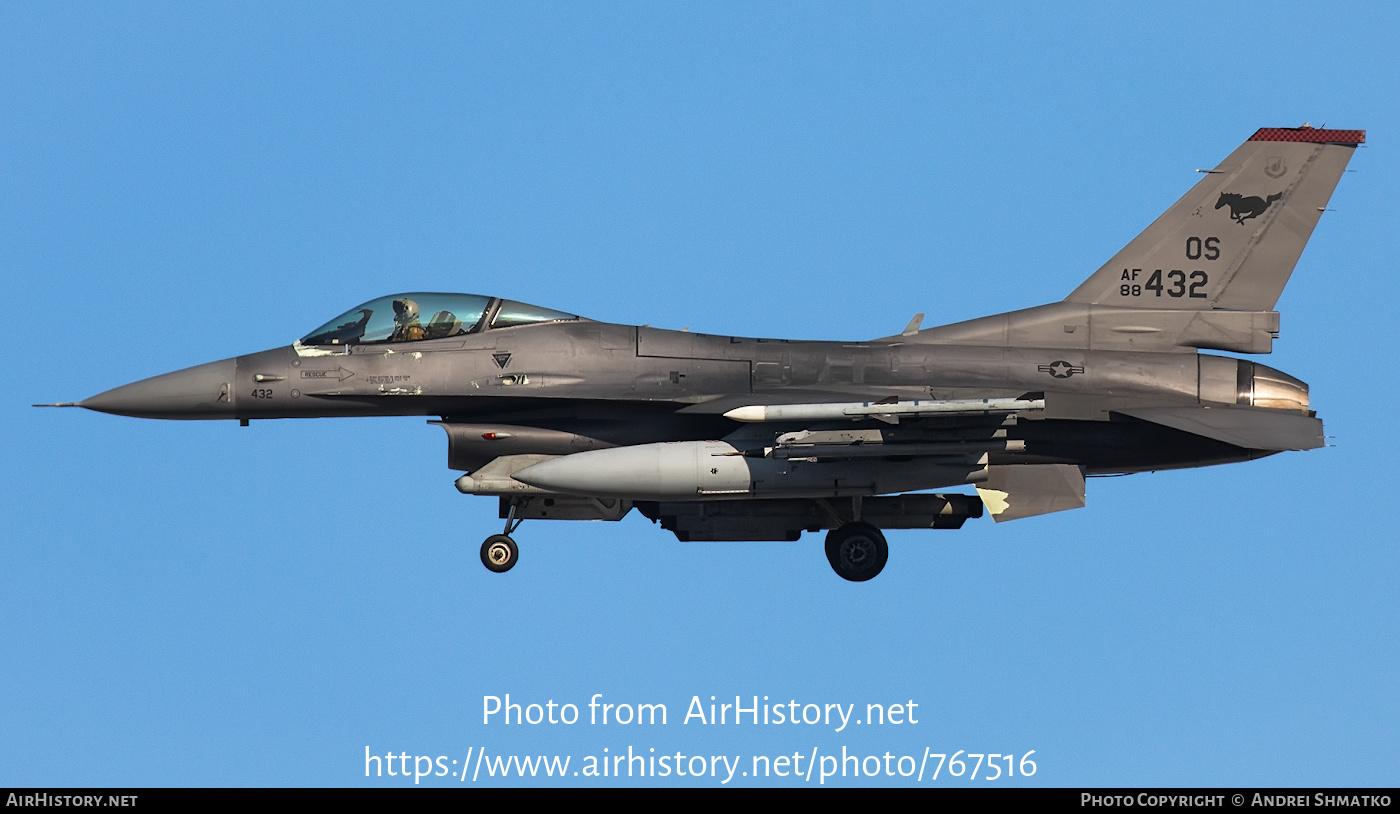 Aircraft Photo of 88-0432 / AF88-432 | Lockheed Martin F-16CM Fighting Falcon | USA - Air Force | AirHistory.net #767516