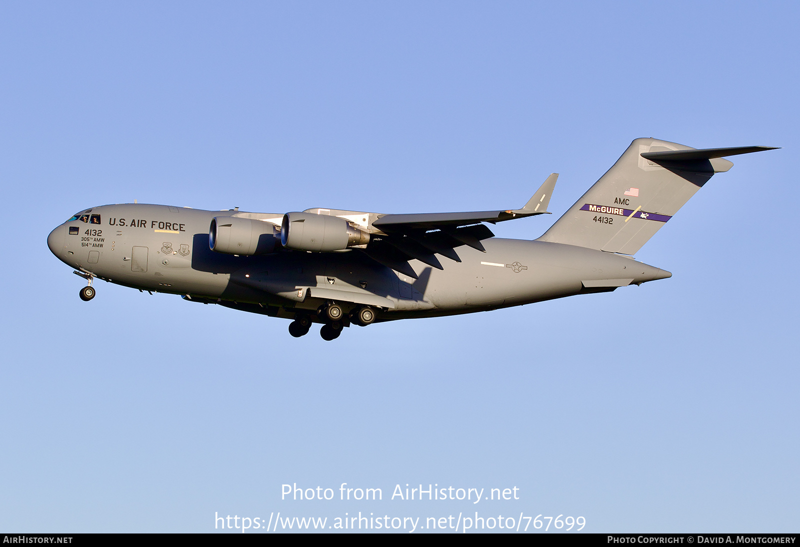 Aircraft Photo of 04-4132 / 44132 | Boeing C-17A Globemaster III | USA - Air Force | AirHistory.net #767699