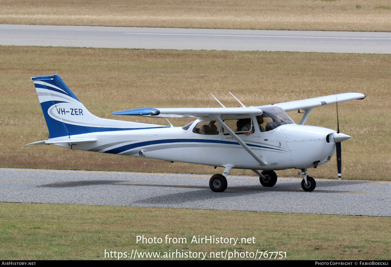 Aircraft Photo of VH-ZER | Cessna 172S Skyhawk SP | AirHistory.net #767751