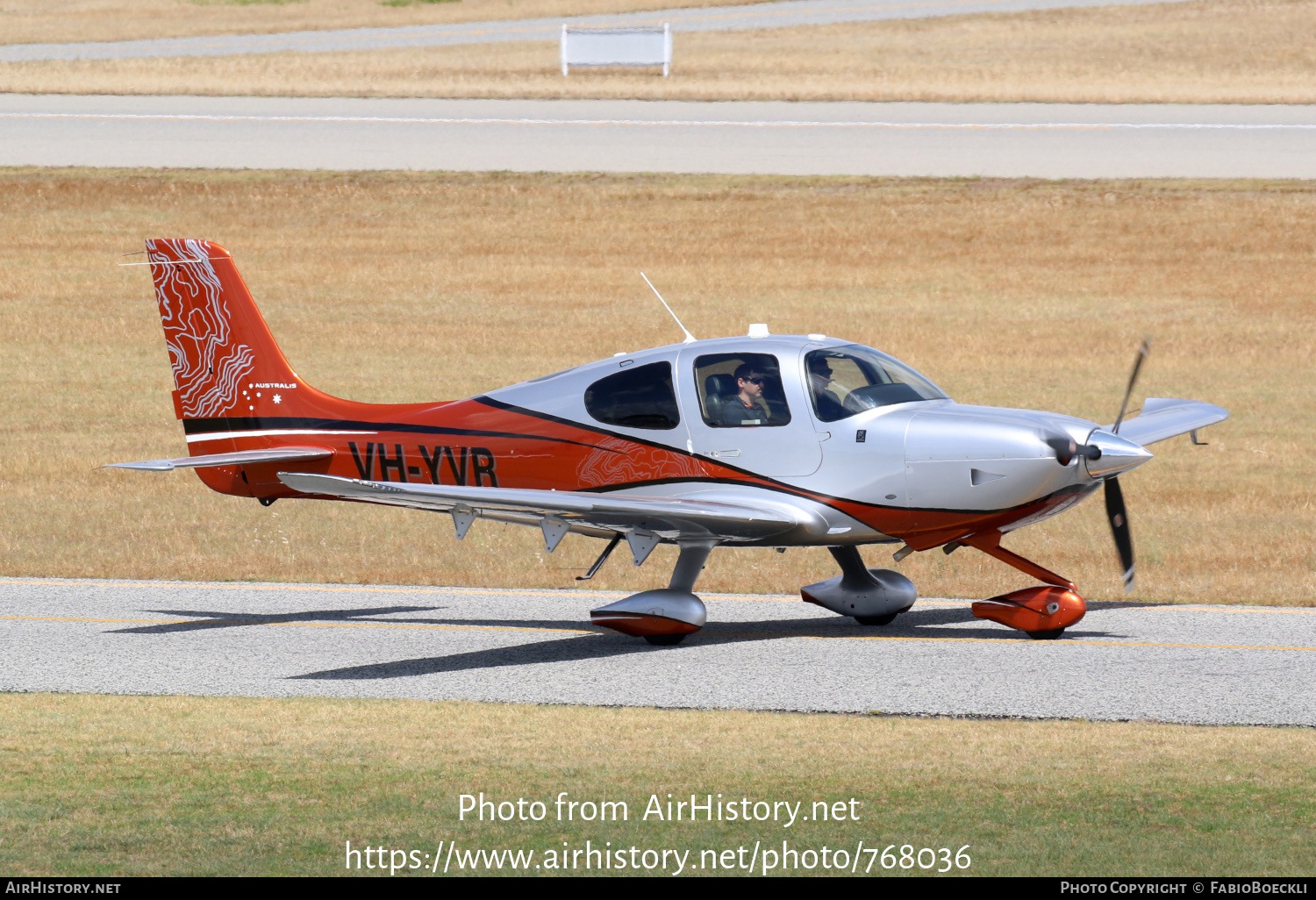 Aircraft Photo of VH-YVR | Cirrus SR-22 G6-GTS Australis | AirHistory.net #768036