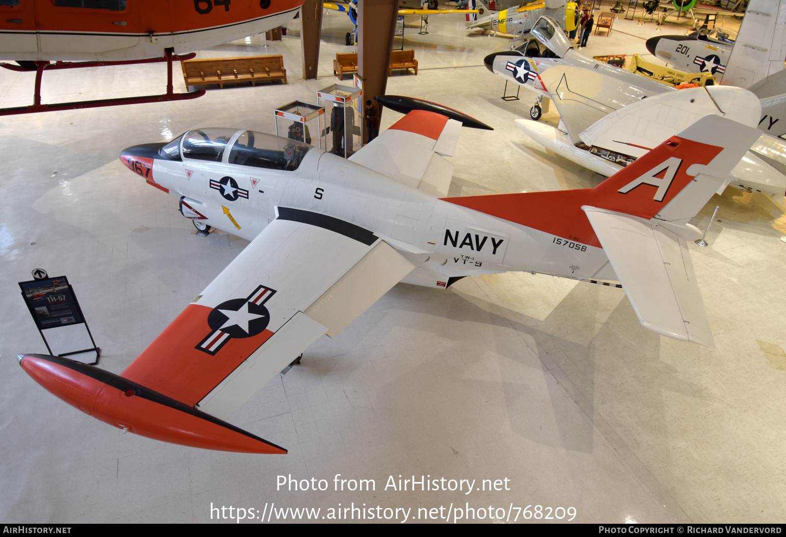 Aircraft Photo of 157058 | North American Rockwell T-2C Buckeye | USA - Navy | AirHistory.net #768209