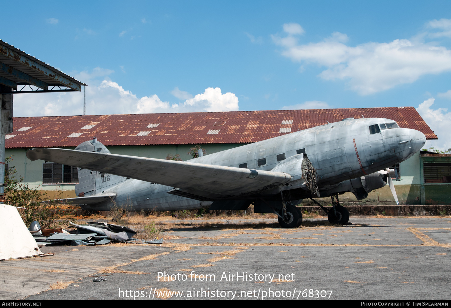 Aircraft Photo of 106 | Douglas C-47D Skytrain | El Salvador - Air Force | AirHistory.net #768307