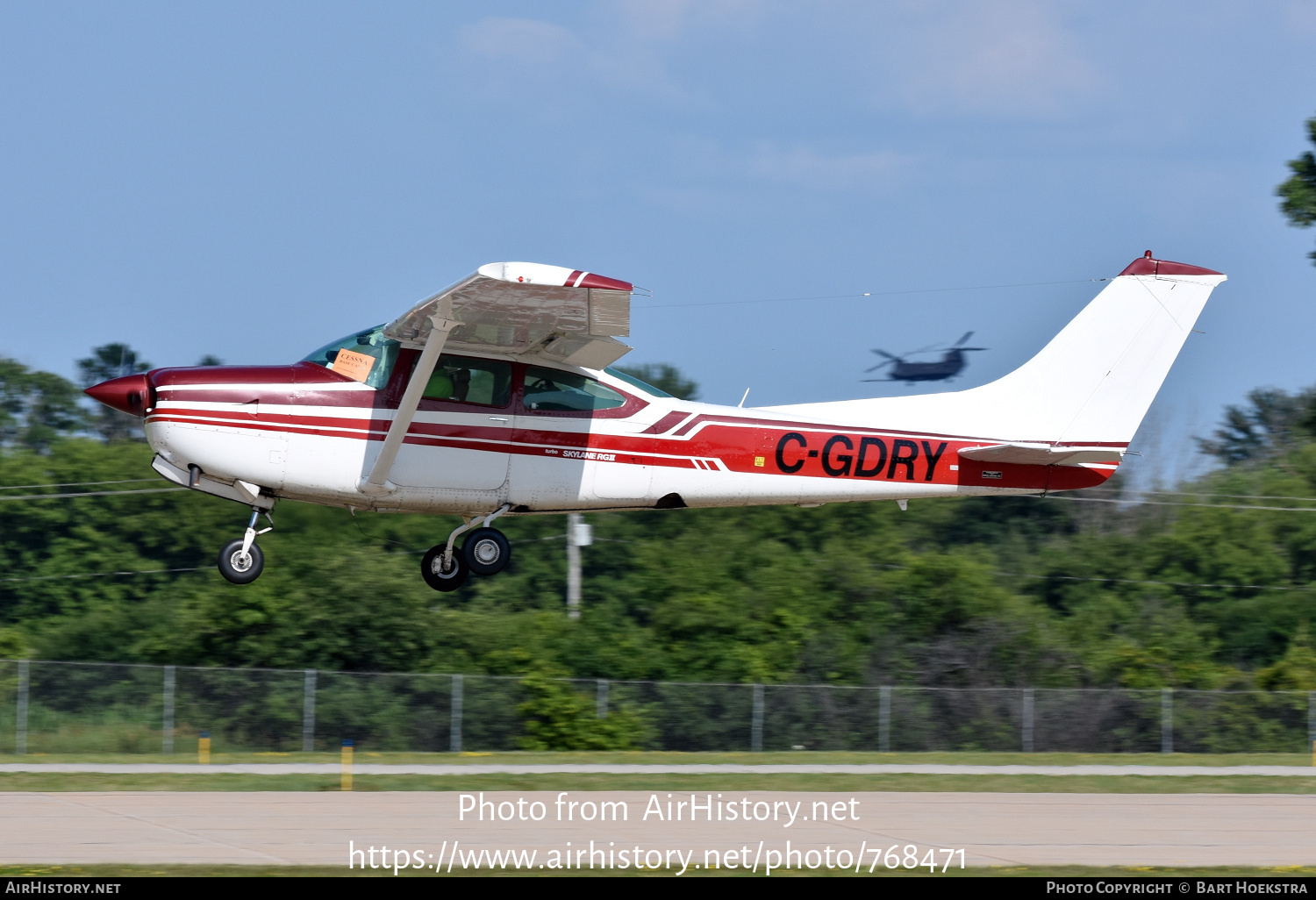 Aircraft Photo of C-GDRY | Cessna TR182 Turbo Skylane RG II | AirHistory.net #768471