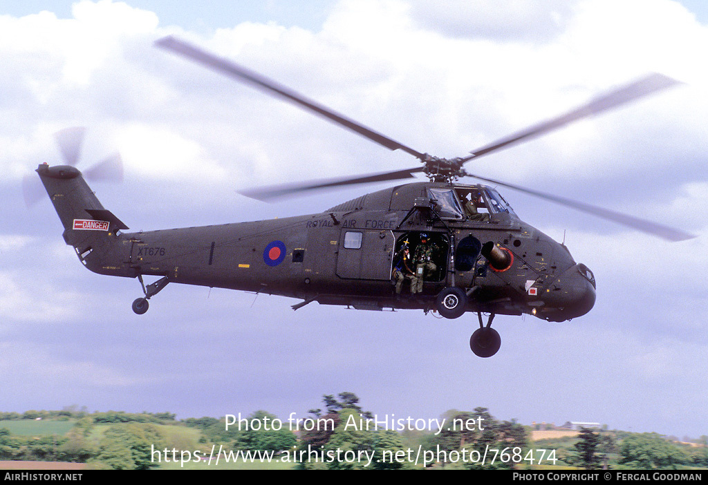 Aircraft Photo of XT676 | Westland WS-58 Wessex HC.2 | UK - Air Force | AirHistory.net #768474