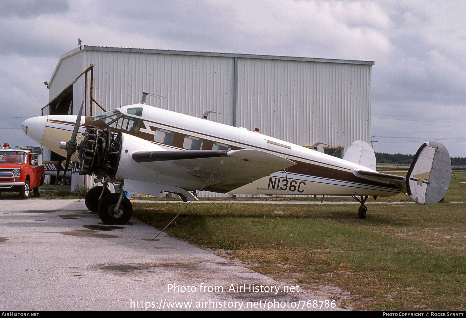 Aircraft Photo of N136C | Beech E18S | AirHistory.net #768786