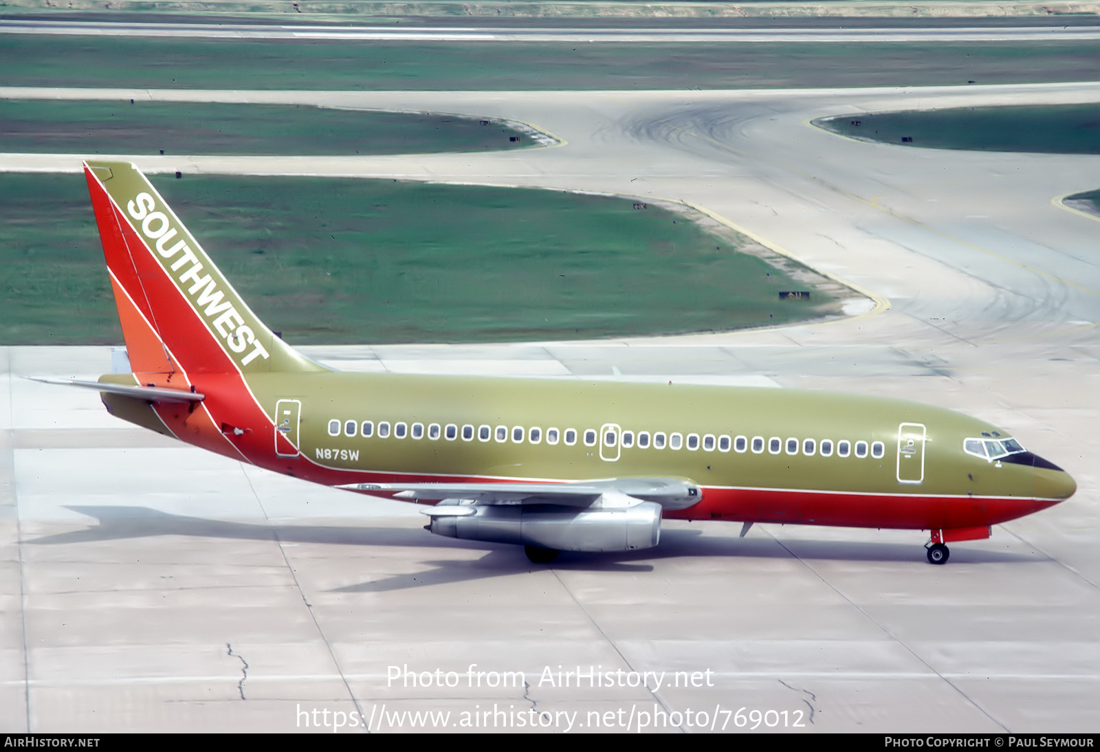 Aircraft Photo of N87SW | Boeing 737-2H4/Adv | Southwest Airlines | AirHistory.net #769012