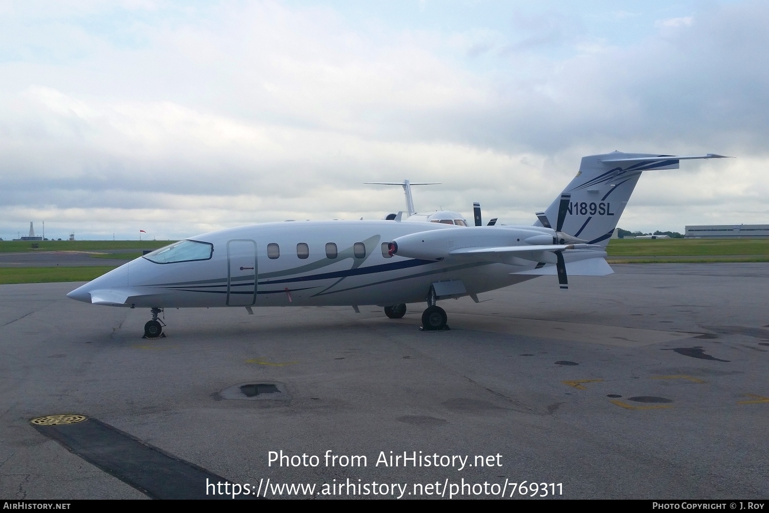 Aircraft Photo of N189SL | Piaggio P-180 Avanti II | AirHistory.net #769311