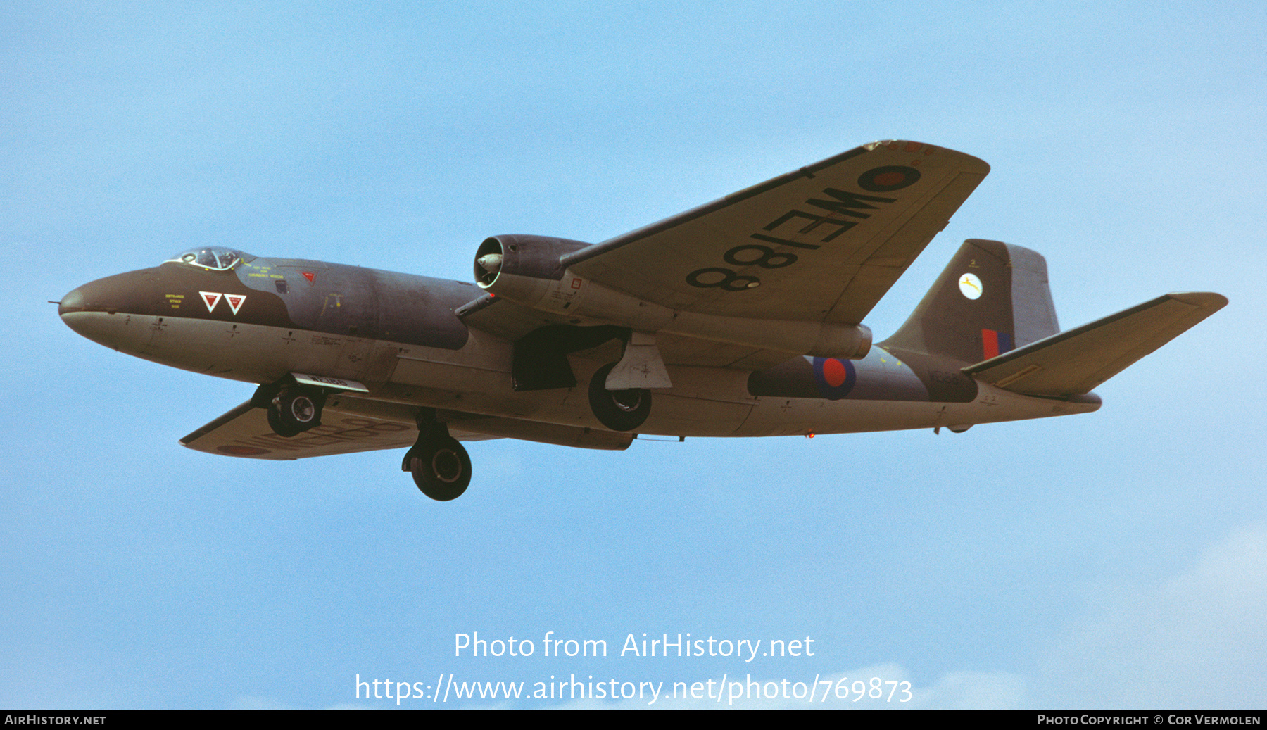 Aircraft Photo of WE188 | English Electric Canberra T4 | UK - Air Force | AirHistory.net #769873