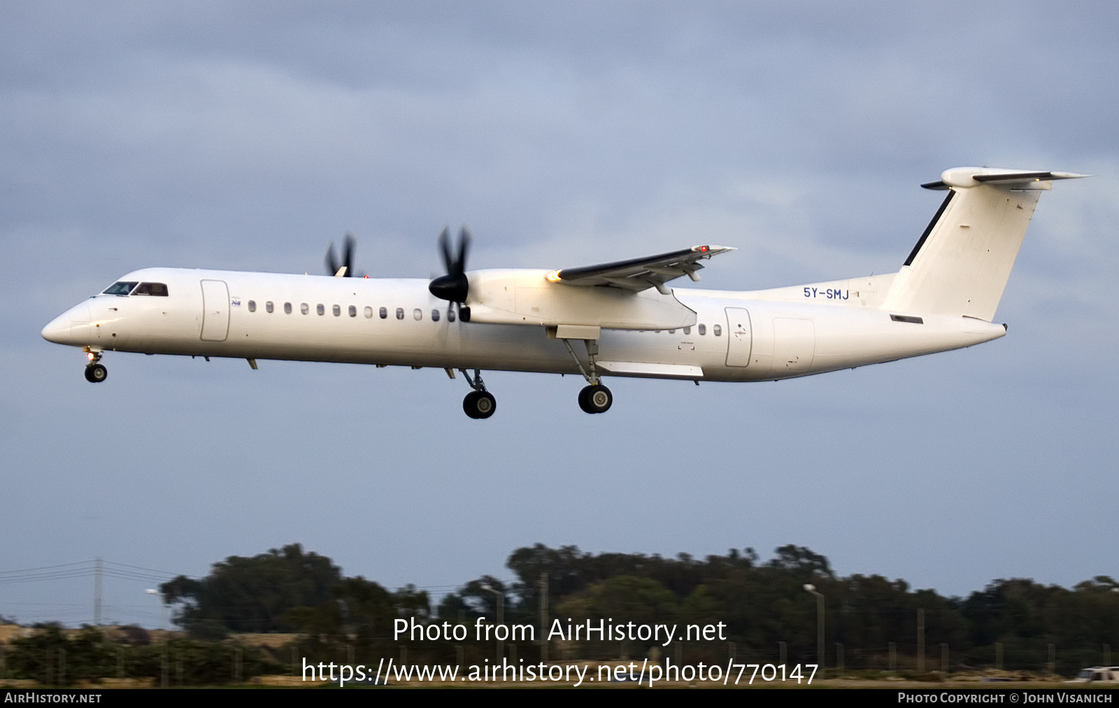 Aircraft Photo of 5Y-SMJ | Bombardier DHC-8-402 Dash 8 | AirHistory.net #770147