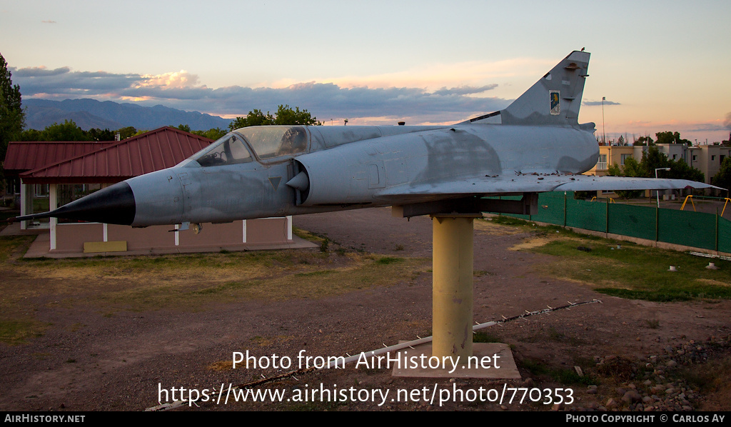 Aircraft Photo of C-719 | Dassault Mirage IIICJ | Argentina - Air Force | AirHistory.net #770353