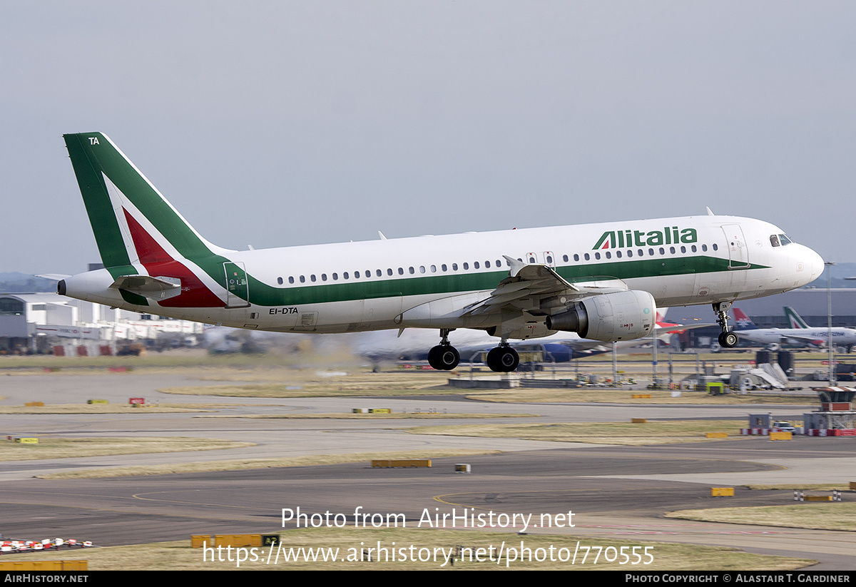 Aircraft Photo of EI-DTA | Airbus A320-216 | Alitalia | AirHistory.net #770555