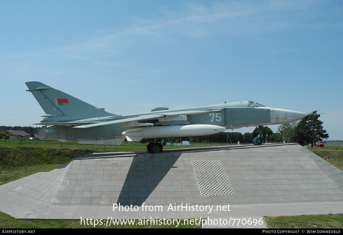 Aircraft Photo of 75 white | Sukhoi Su-24MR | Belarus - Air Force | AirHistory.net #770696