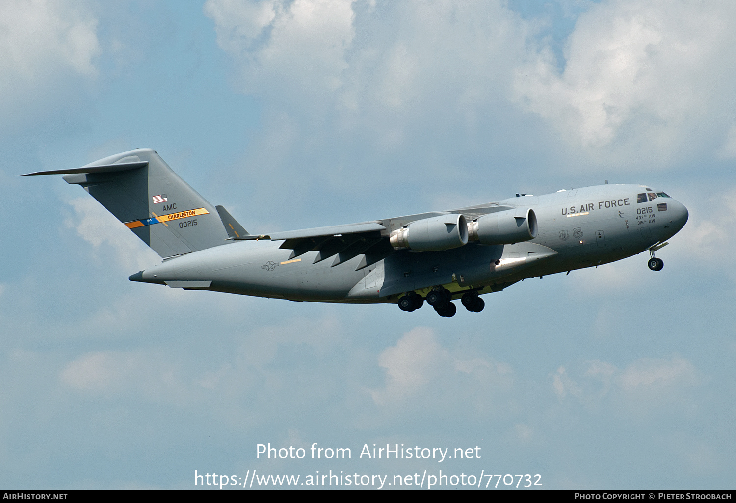 Aircraft Photo of 10-0215 / 00215 | Boeing C-17A Globemaster III | USA - Air Force | AirHistory.net #770732