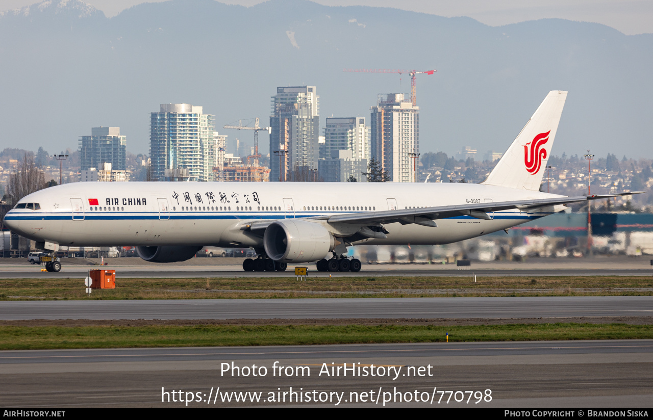 Aircraft Photo of B-2087 | Boeing 777-39L/ER | Air China | AirHistory.net #770798