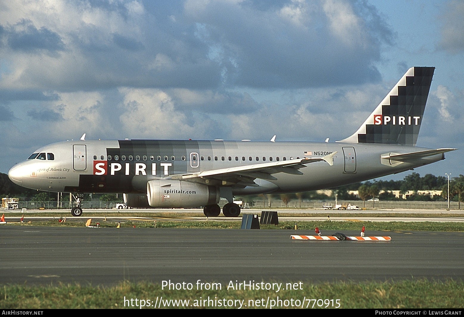 Aircraft Photo of N520NK | Airbus A319-132 | Spirit Airlines | AirHistory.net #770915