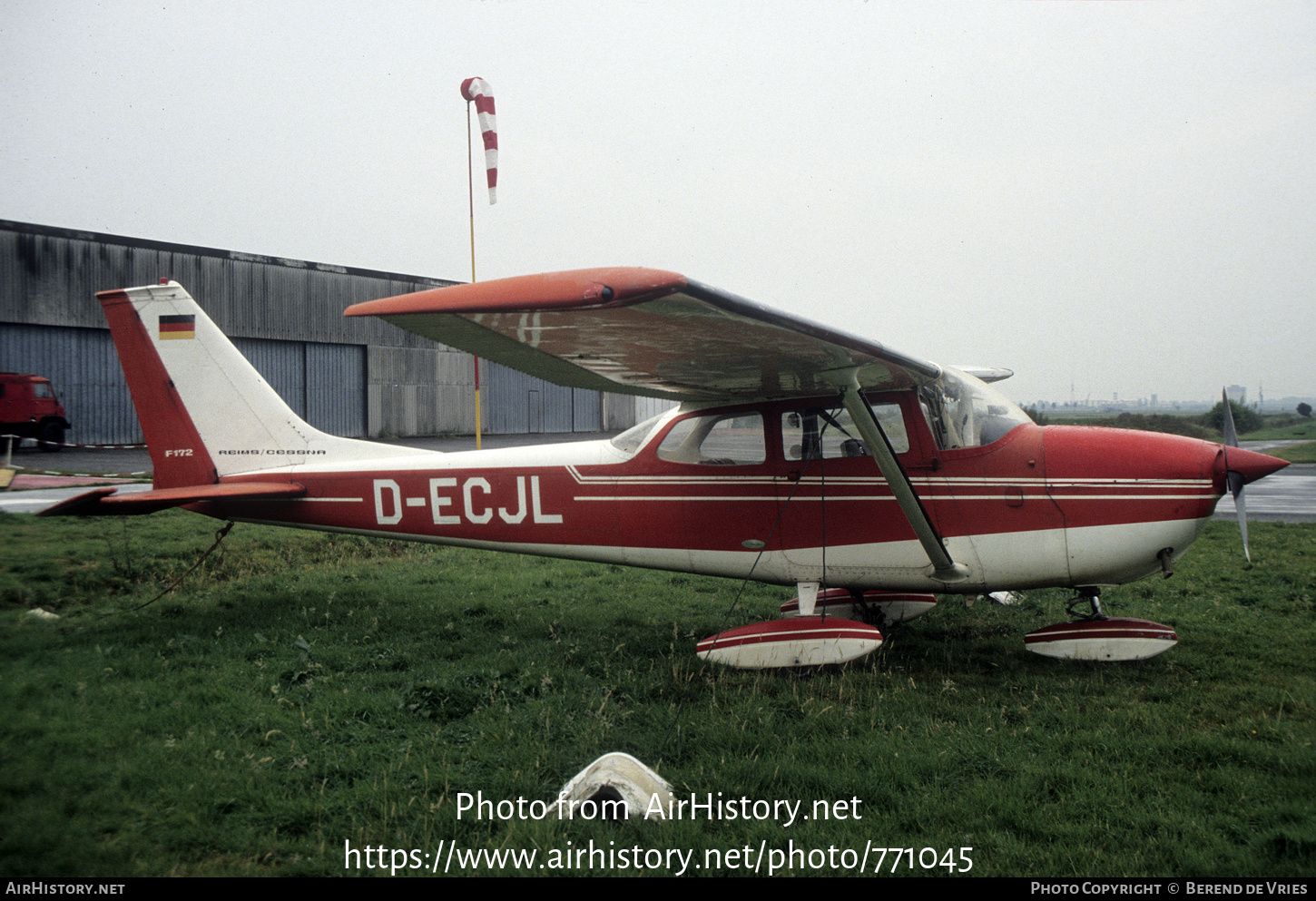 Aircraft Photo of D-ECJL | Reims F172H Skyhawk | AirHistory.net #771045