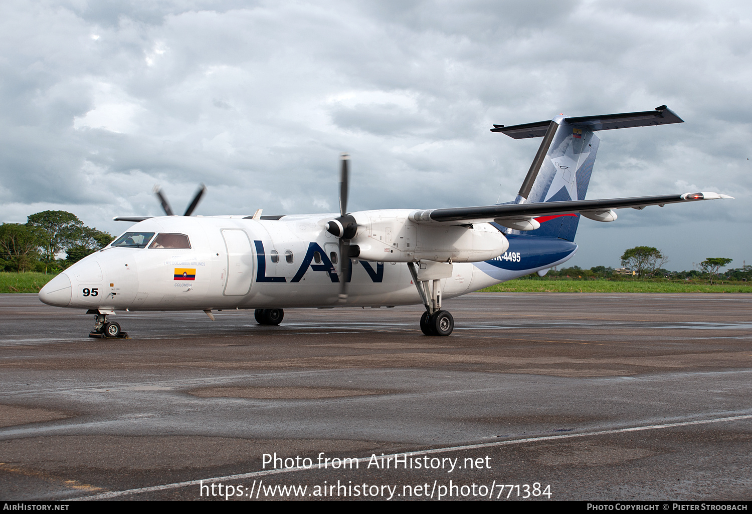 Aircraft Photo of HK-4495 | Bombardier DHC-8-202Q Dash 8 | LAN Airlines - Línea Aérea Nacional | AirHistory.net #771384