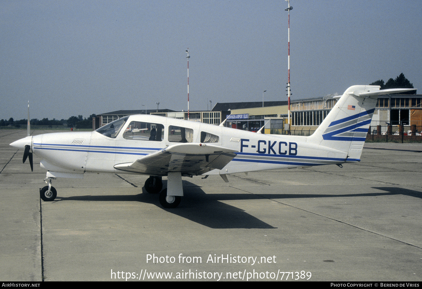 Aircraft Photo of F-GKCB | Piper PA-28RT-201T Turbo Arrow IV | AirHistory.net #771389