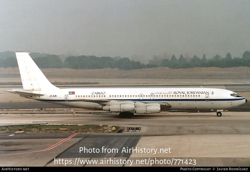 Aircraft Photo of JY-AJN | Boeing 707-3J6C | Royal Jordanian Airlines Cargo | AirHistory.net #771423