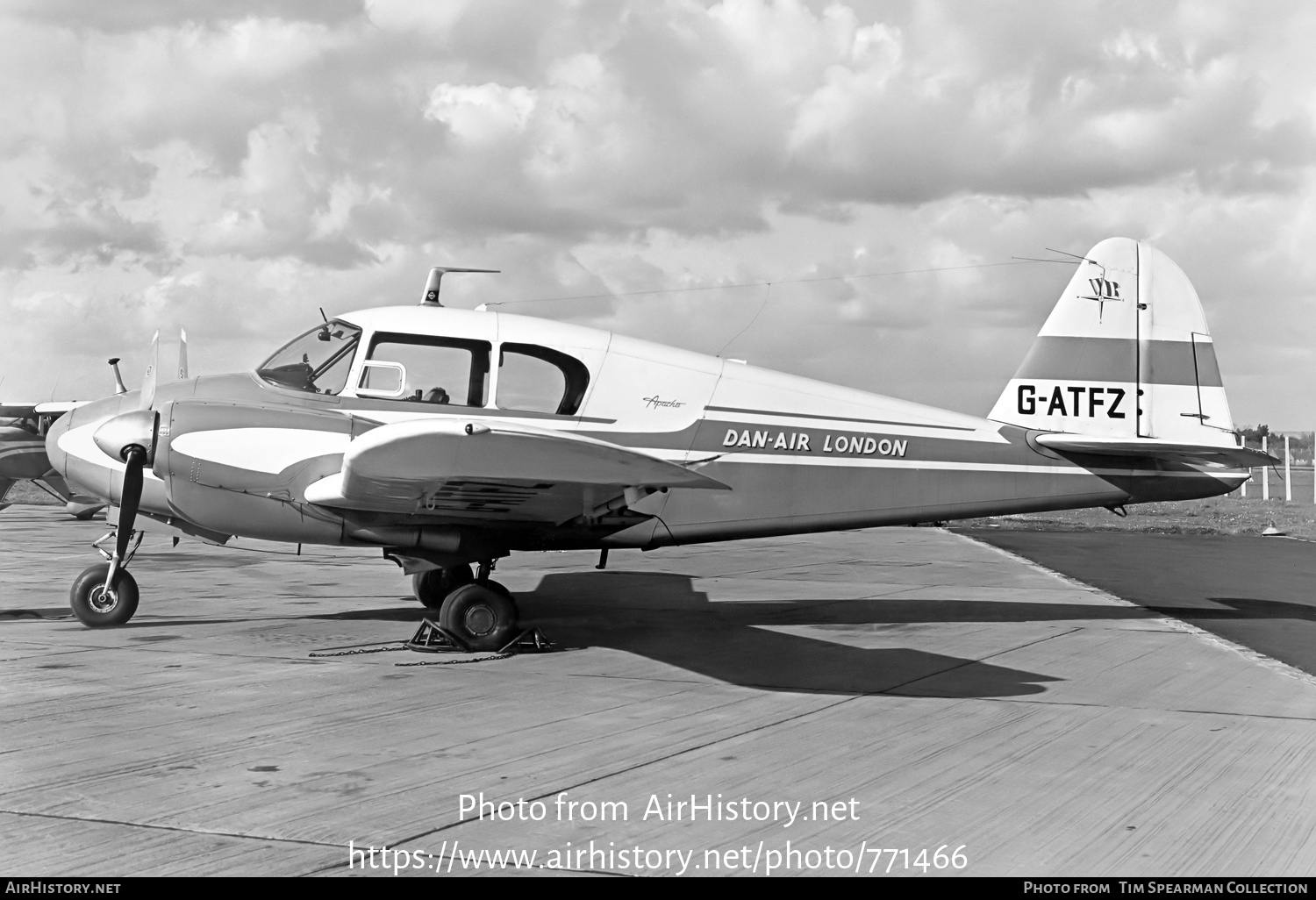 Aircraft Photo of G-ATFZ | Piper PA-23-160 Apache | Dan-Air London | AirHistory.net #771466