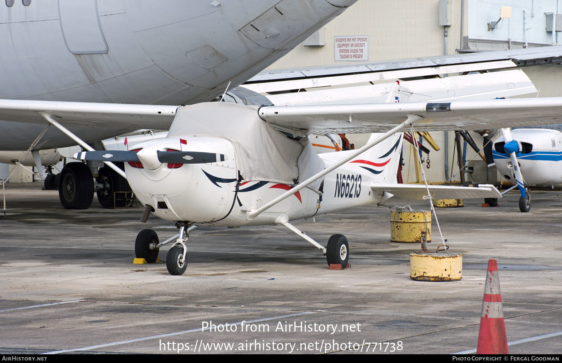 Aircraft Photo of N66213 | Cessna 172P Skyhawk | AirHistory.net #771738