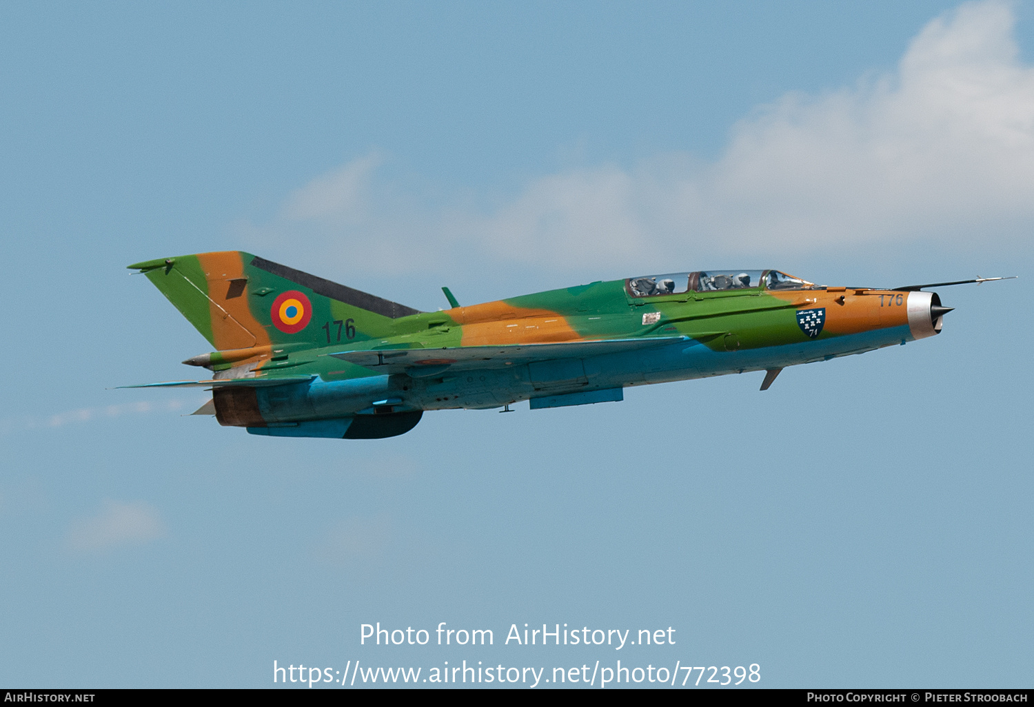 Aircraft Photo of 176 | Mikoyan-Gurevich MiG-21UM Lancer B | Romania - Air Force | AirHistory.net #772398